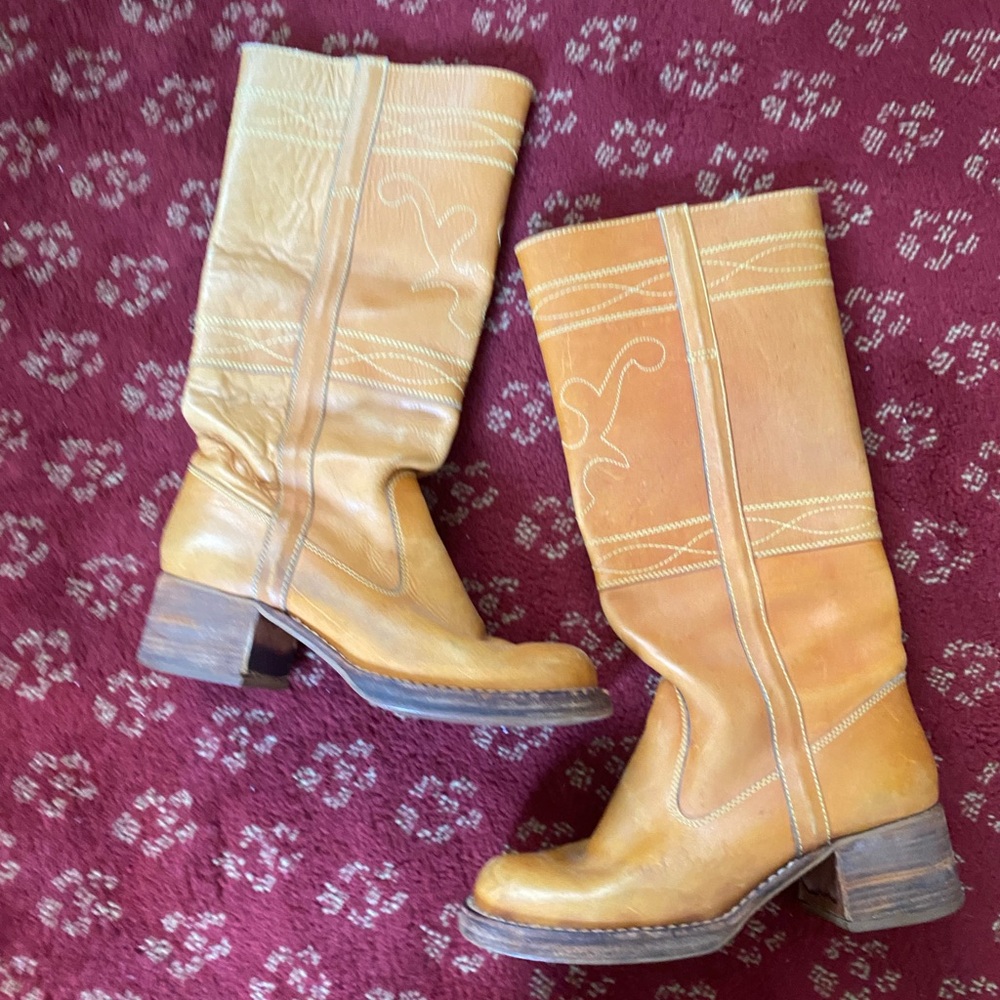 Leather campus boots